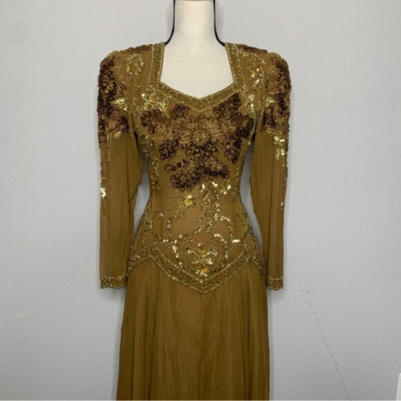 Isabella Vintage Silk Golden Sequin Beaded Embellished Evening Gown - Picture 8 of 16
